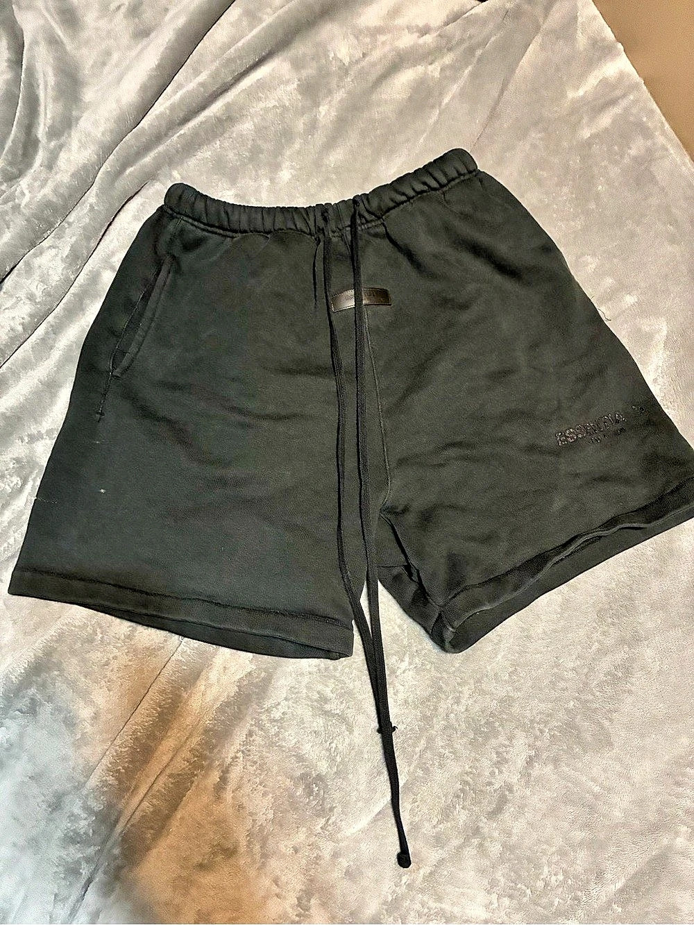 Essentials Athletic Shorts in Black Size Medium